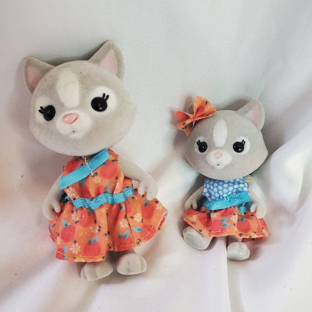 The Purringtons Cat Family Figures Sunny Day Honey Bee Acres Kitten Mom Daughter